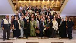 نشست مشترک بازنشستگان و مسئولان؛ مرور خاطرات و اشتراک‌گذاری تجربیات در دورهمی سالانه پیشکسوتان بیمارستان فارابی