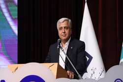 تجلیل از اساتید، قدردانی از حامیان و یادبود درگذشتگان در شب فارابی