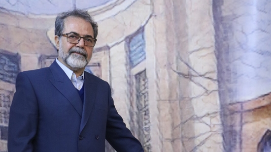 دکتر احمد عامری، استاد پیشکسوت دانشگاه: هر بیمارستان یک مدرسه بسازد دکتر احمد عامری,