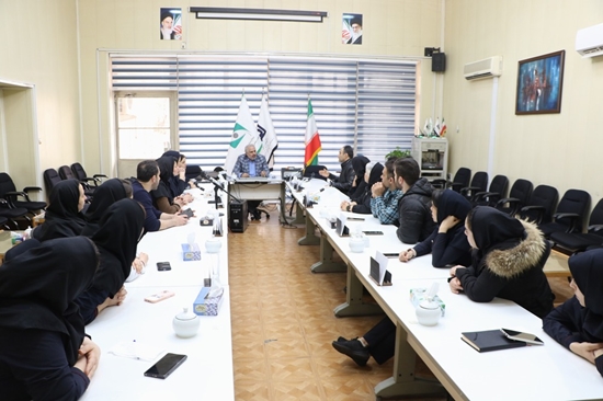 نشست مدیر و کارشناسان اتاق عمل بیمارستان فارابی 