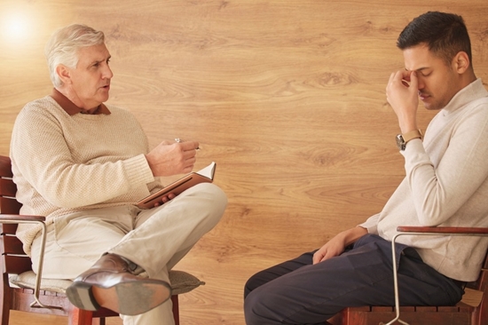 با کارشناس سلامت روان؛ از تجربه بحران تا افق التیام  