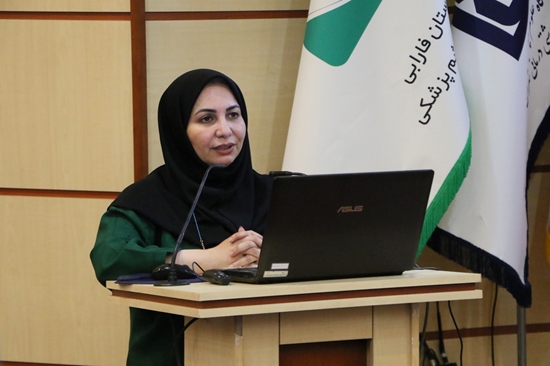 دکتر اکرم‌السادات حسینی، مدیر امور فرهنگی و اجتماعی معاونت فرهنگی دانشجویی دانشگاه علوم پزشکی تهران 