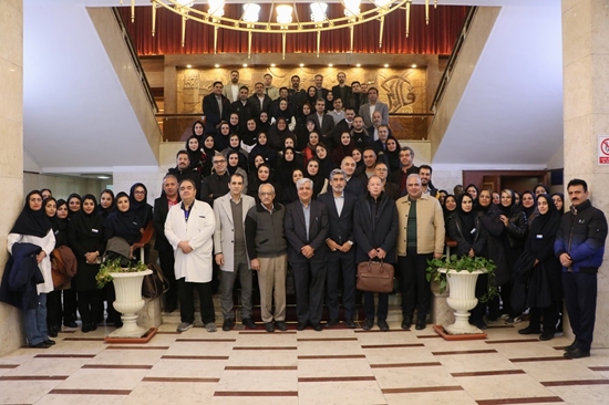 مراسم تکریم و معارفه مدیران پیشین و جدید بیمارستان فارابی برگزار شد 