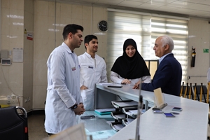 بازدید نوروزی عضو هیئت رئیسه دانشگاه علوم پزشکی تهران از بیمارستان‌های روزبه و فارابی