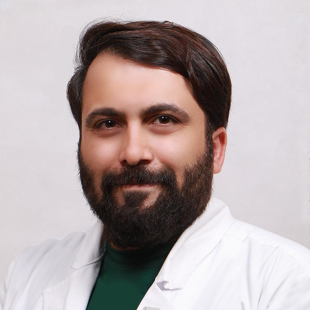 دکتر حامد