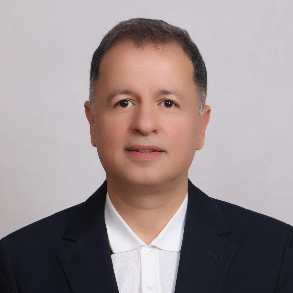 دکتر احمد