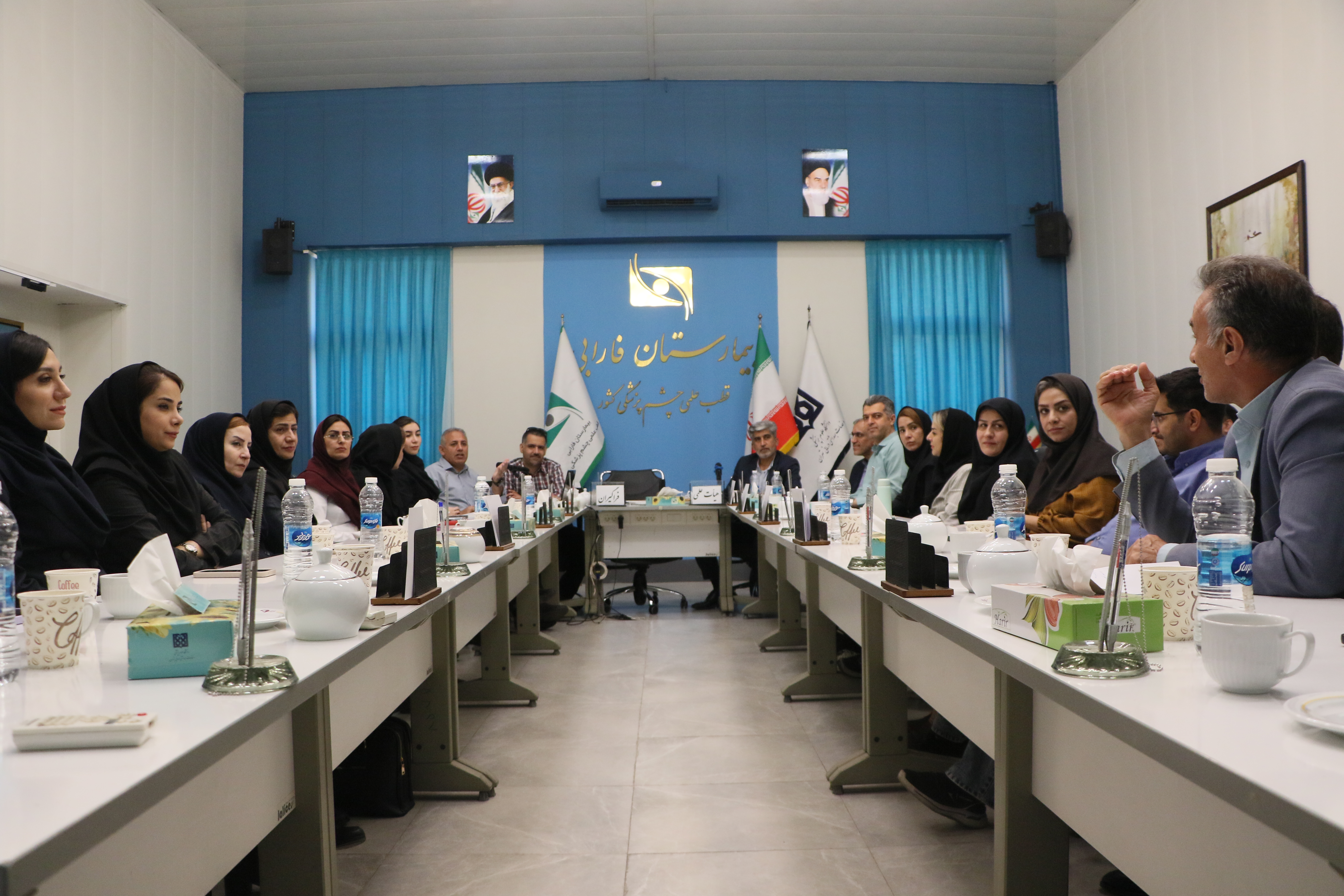 نشست هم&zwnj;اندیشی مسئولان بیمارستان فارابی با محوریت تسهیل فرآیندها و بررسی چالش&zwnj;های حوزه منابع انسانی