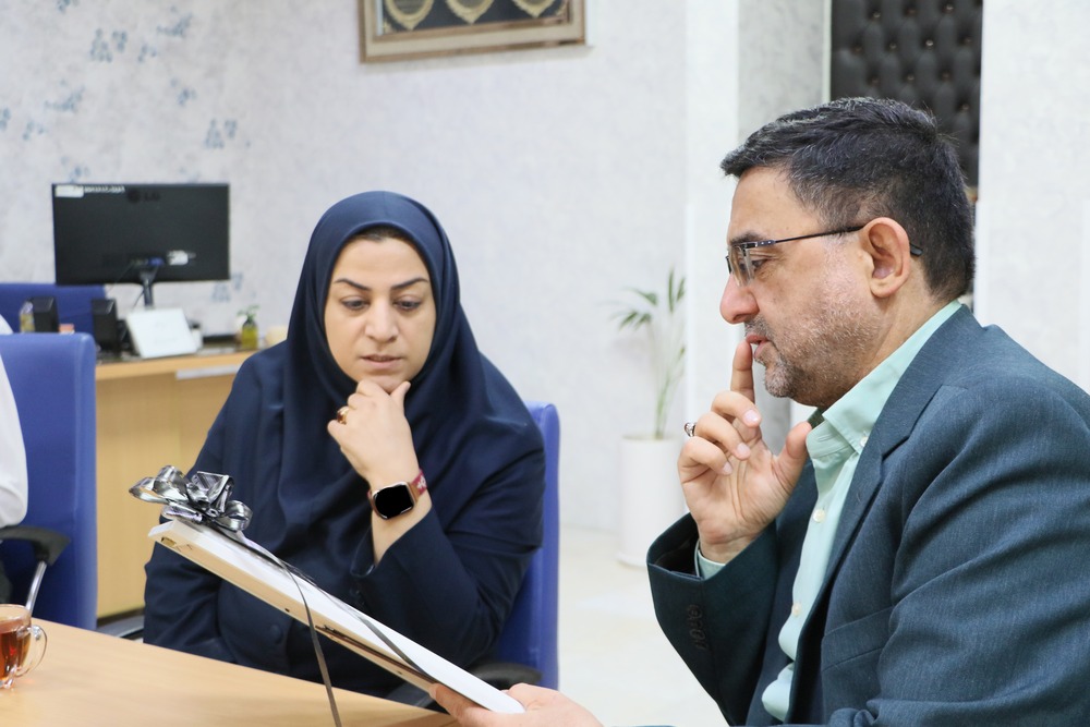 دیدار رئیس دانشگاه علوم پزشکی با مدیر پرستاری بیمارستان فارابی